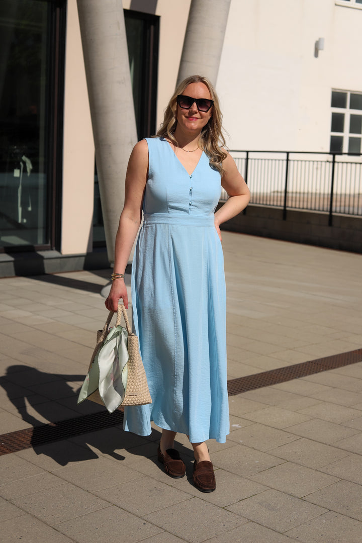Daria SL V Dress Summer Song