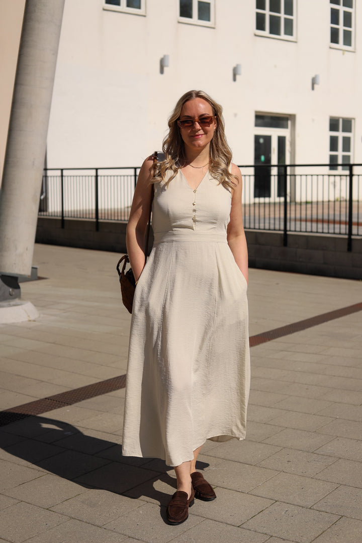 Daria SL V Dress Sand Melange