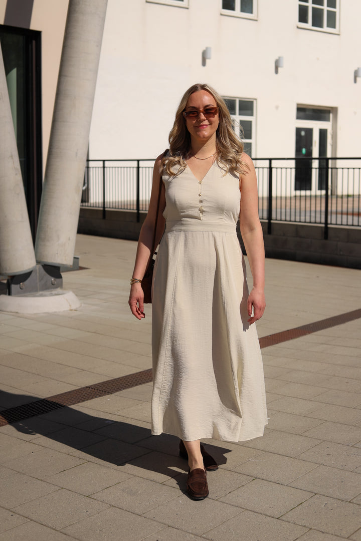 Daria SL V Dress Sand Melange