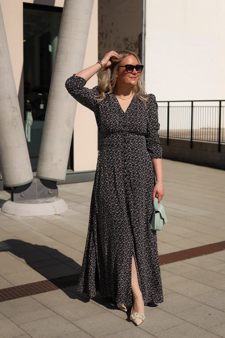 Spring Button-Down Dress Black Dots