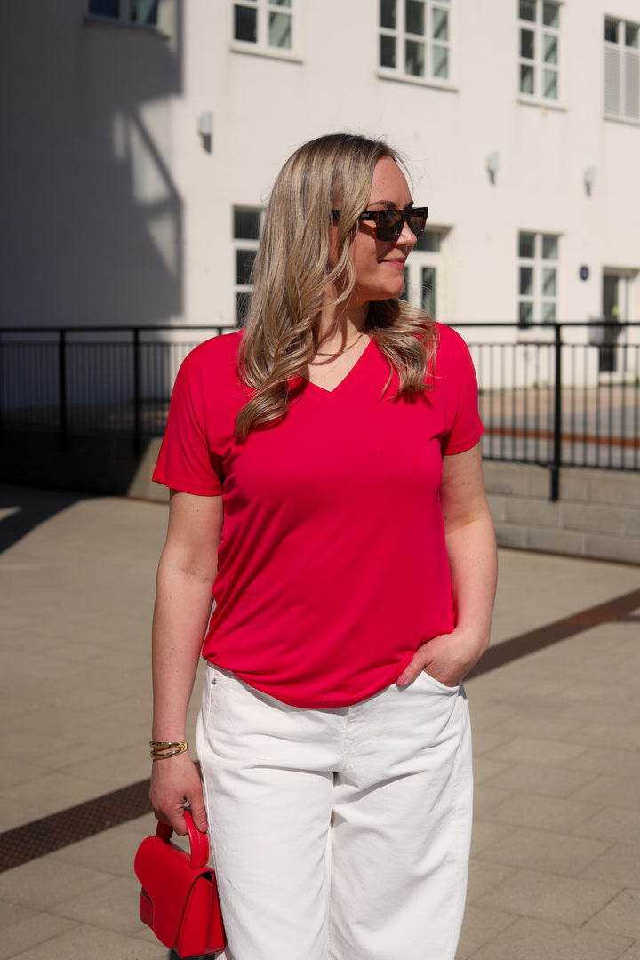 Fenya Modal V Neck Tee Jazzy
