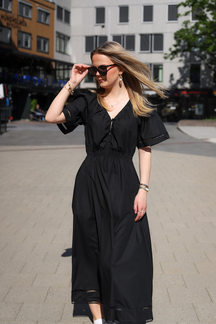 Fiola poplin dress Black
