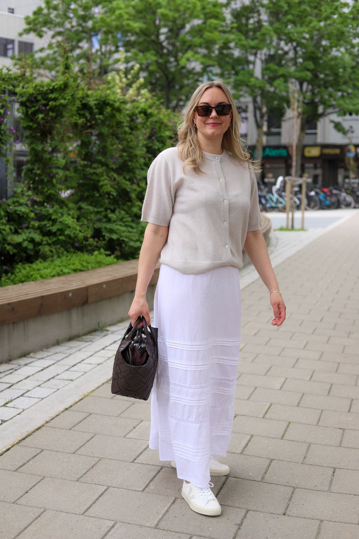 Eloise 19 Cardigan Sand