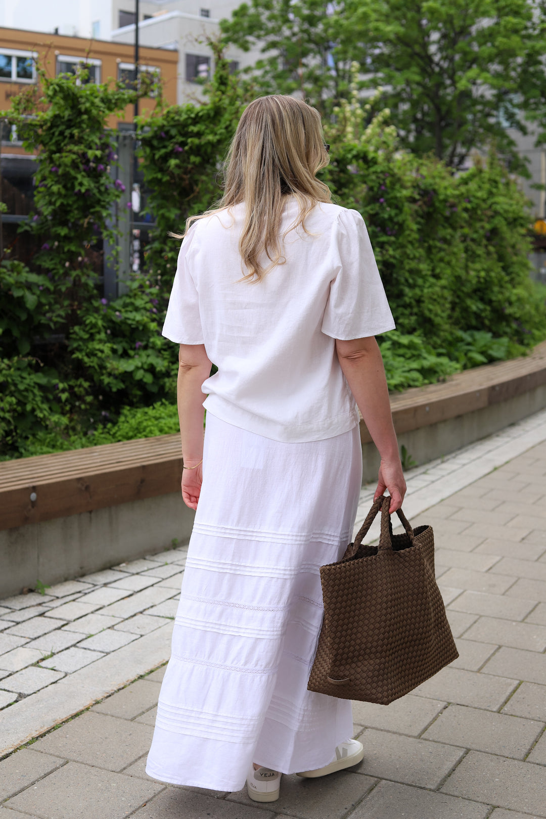 Naja 64 Skirt White