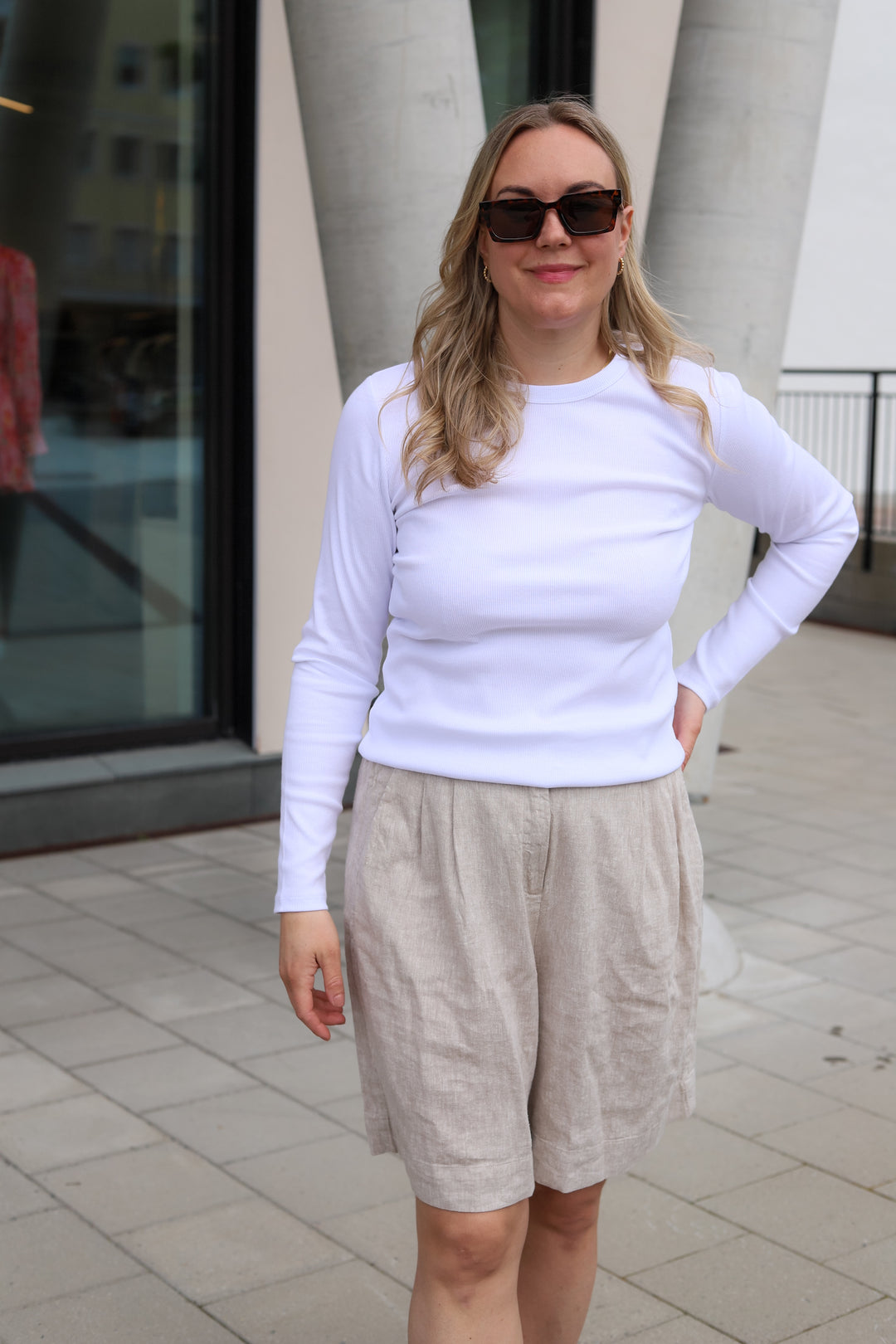 Numbia 3 Long Sleeve White