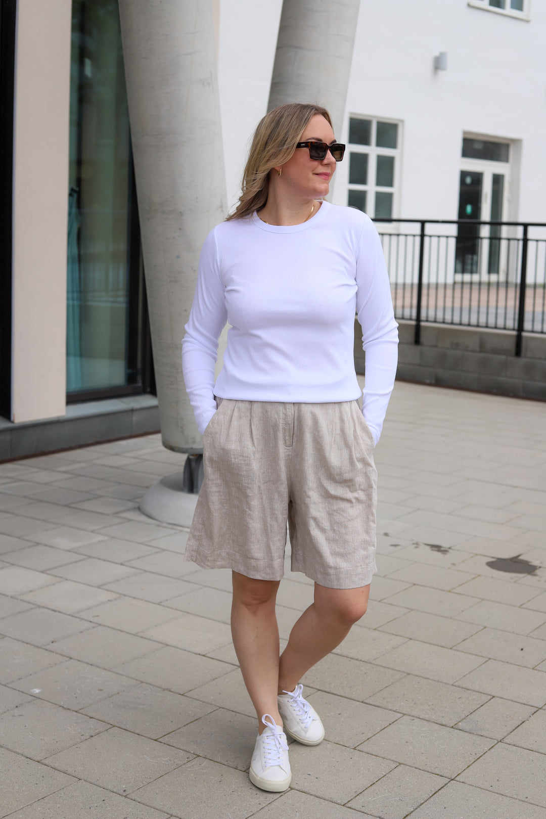 Numbia 3 Long Sleeve White