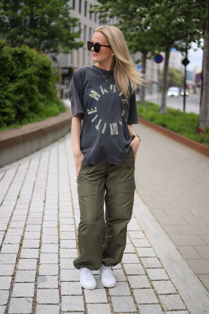 Logo Circle Tee Black Acid Wash