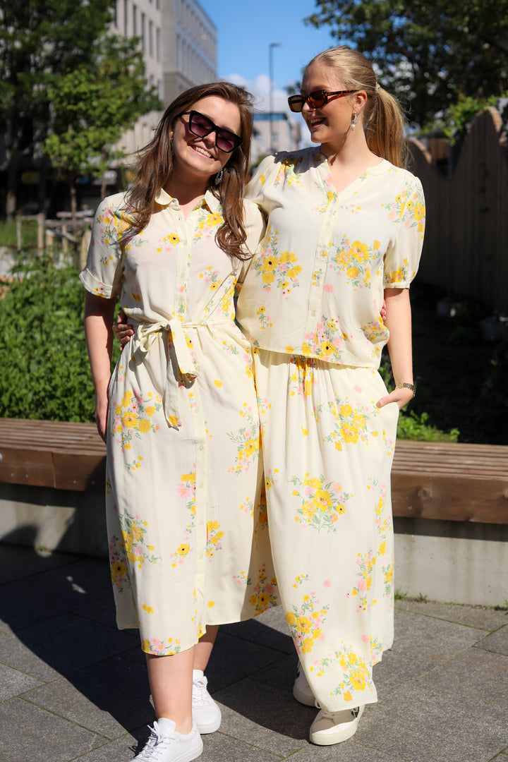 Irene 2/4 Shirt Dress AOP Mimosa Flower