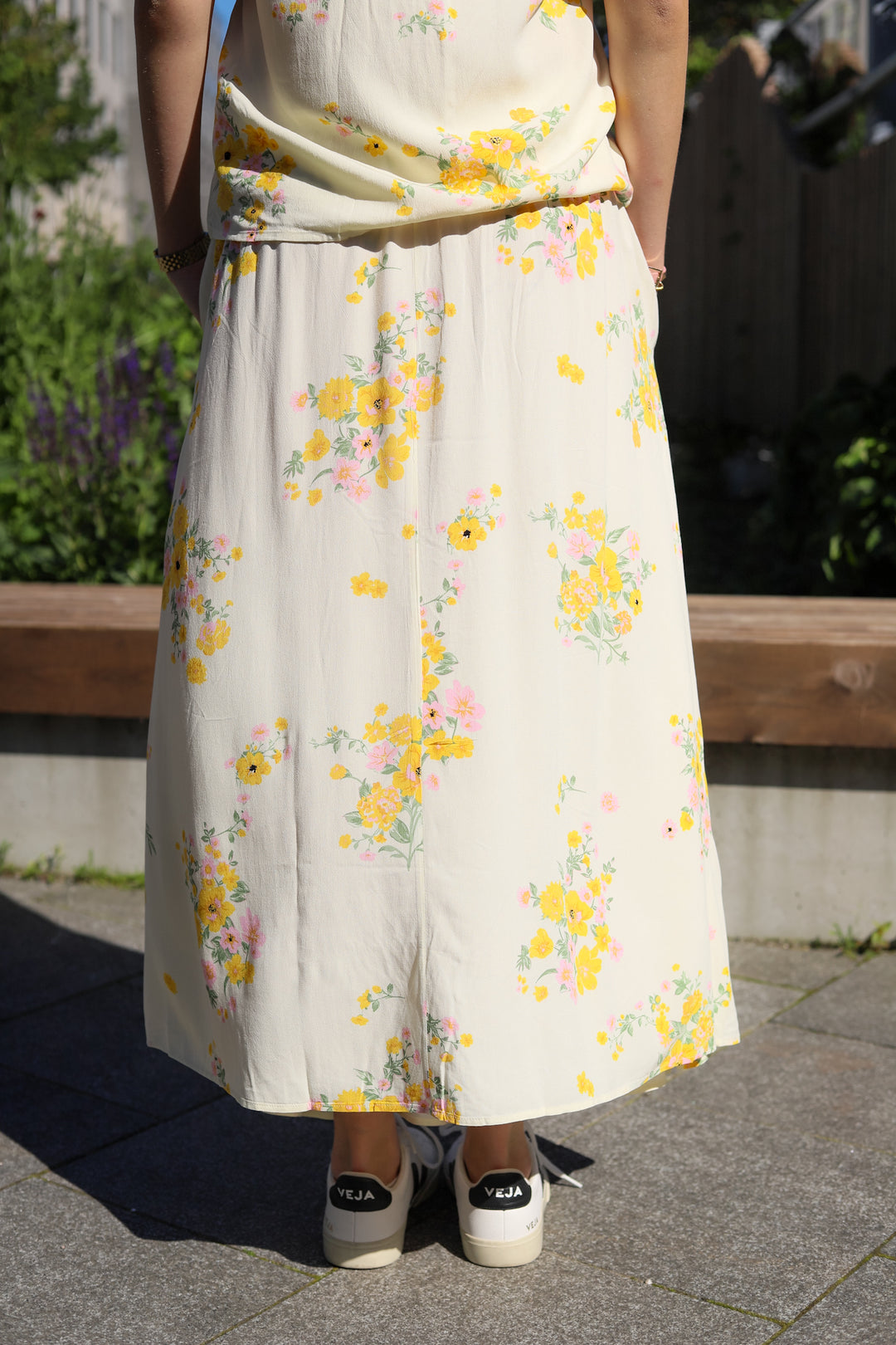 Irene HW Skirt AOP Mimosa Flower