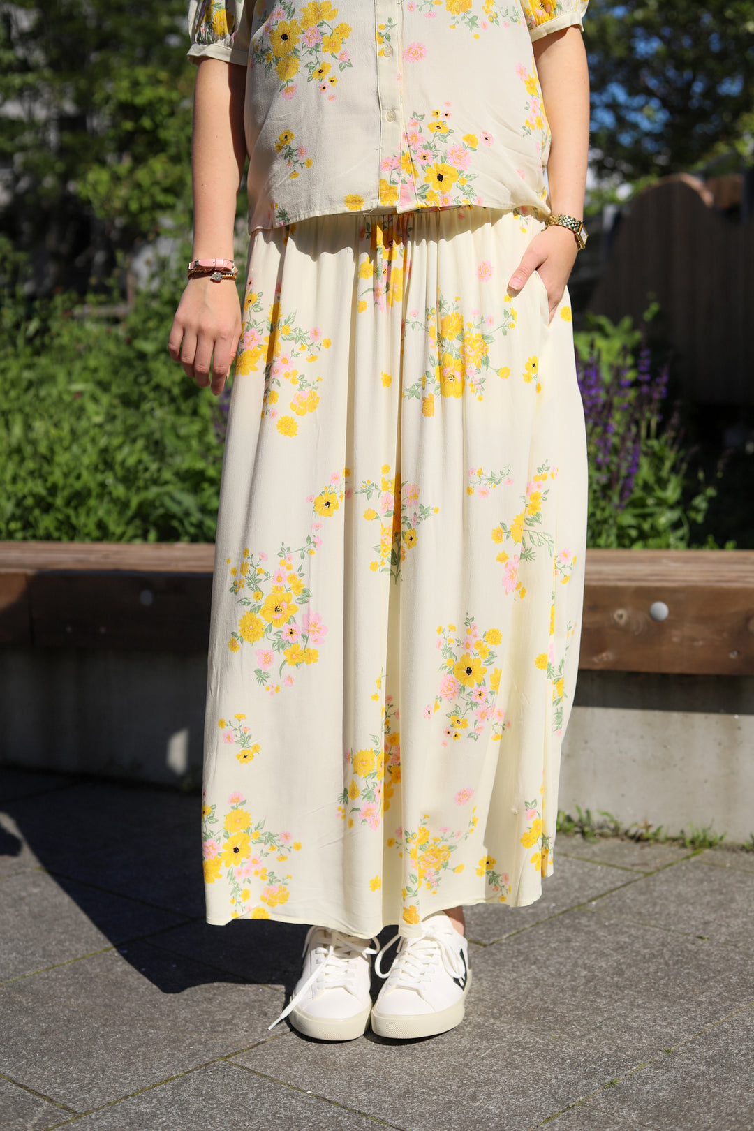Irene HW Skirt AOP Mimosa Flower