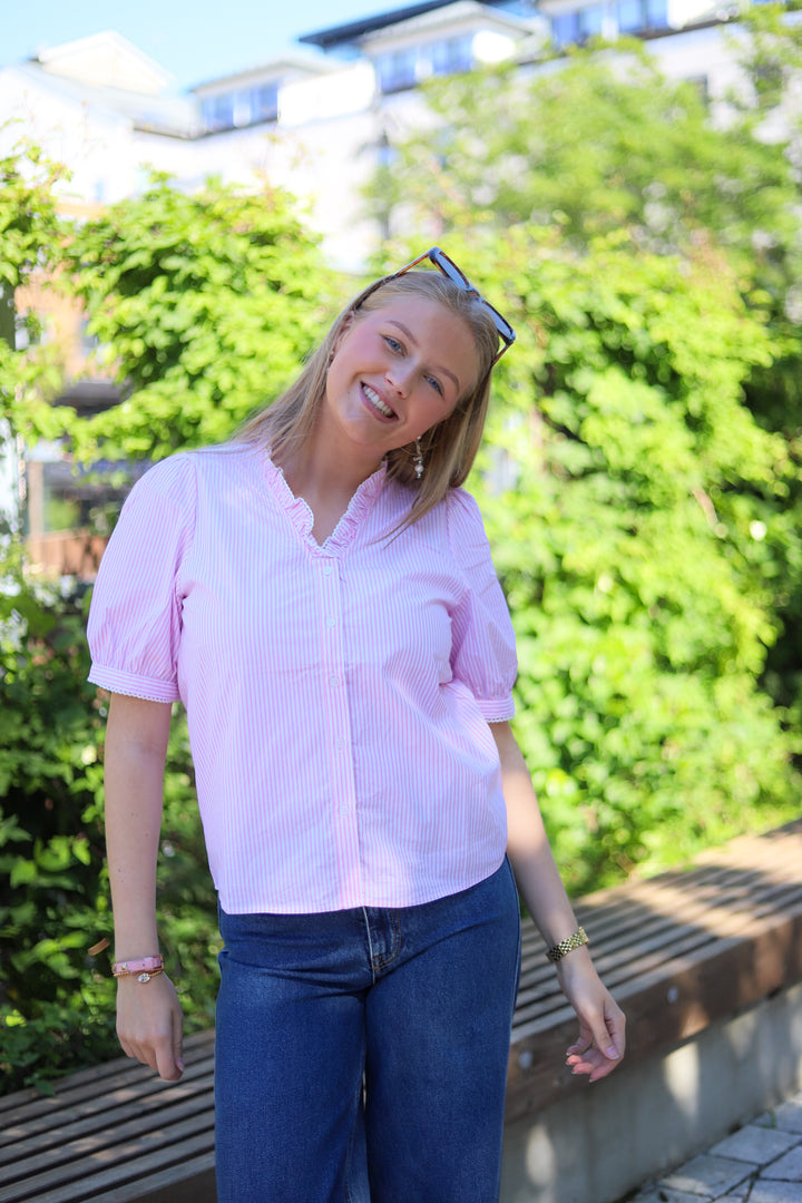 Maja 2/4 V Shirt STP B White/S Lilac