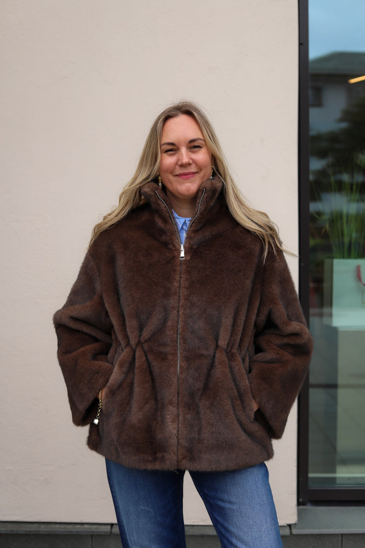 Frankie Faux Mink Choco