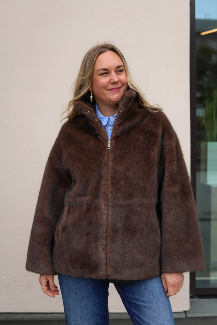 Frankie Faux Mink Choco