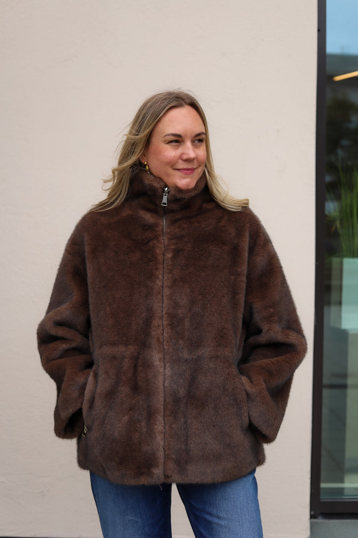 Frankie Faux Mink Choco