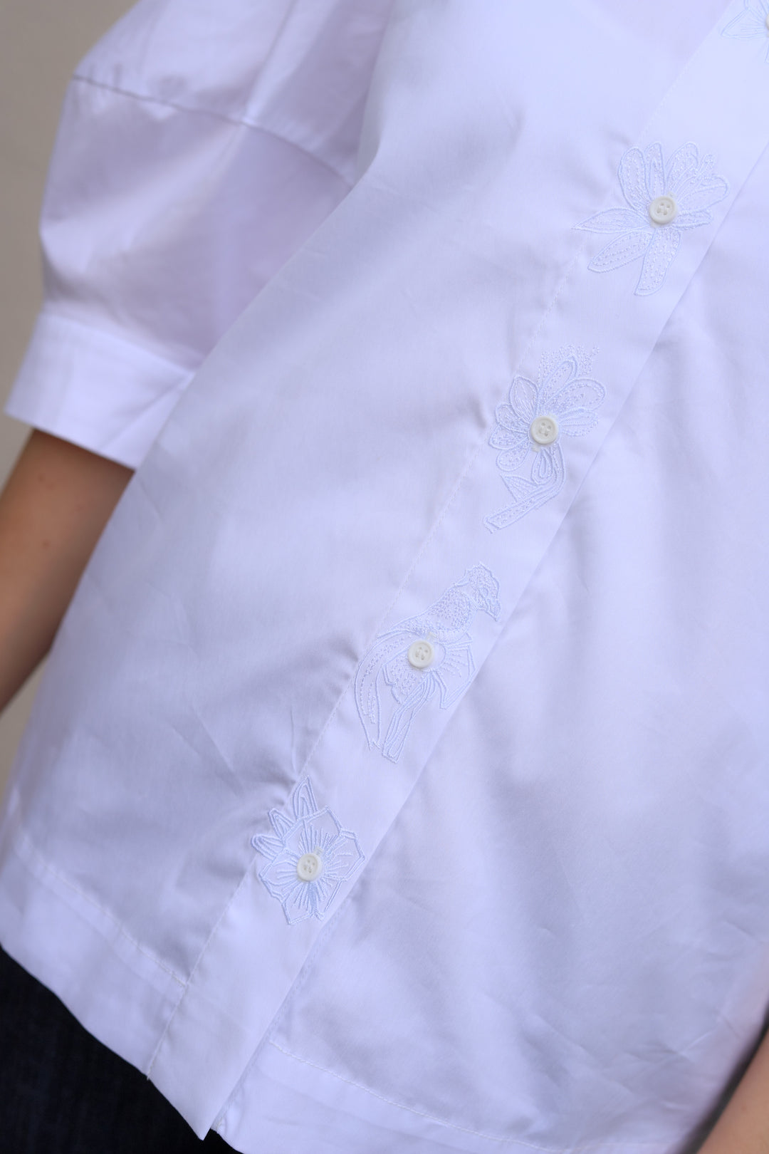 Nust Top White