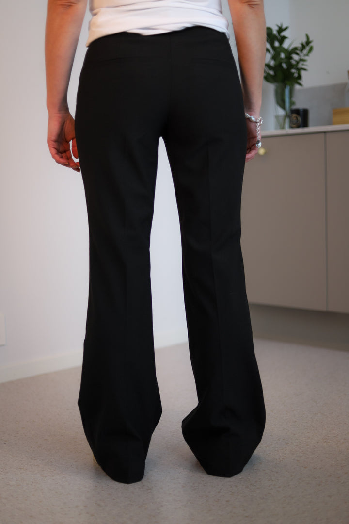 Olivia FV 285 Black Regular