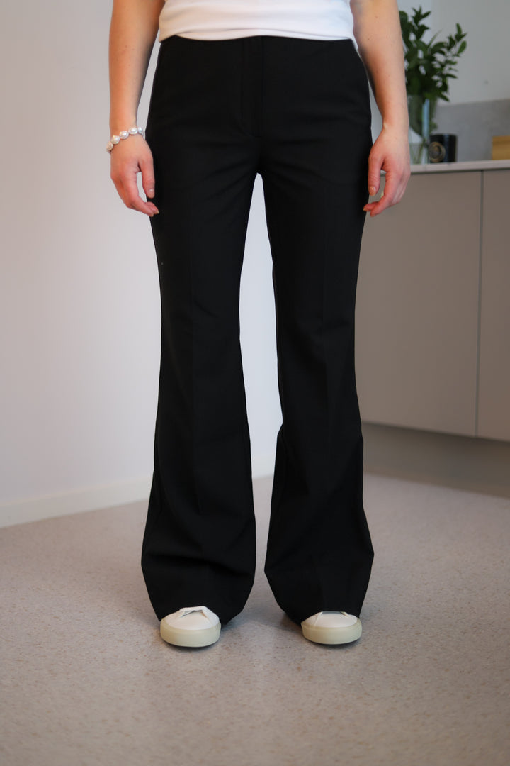 Olivia FV 285 Black Regular