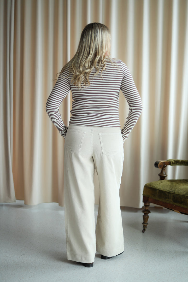 Petronella Rib Boatneck Brown Stripe