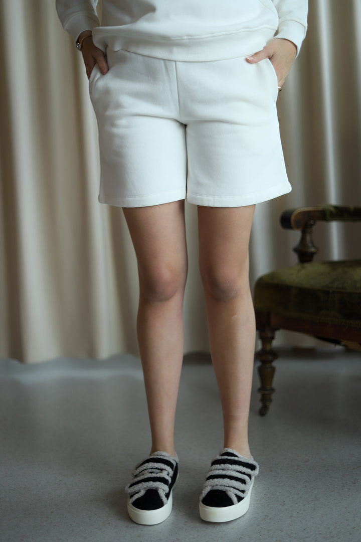 Nuka 25 Shorts Star White
