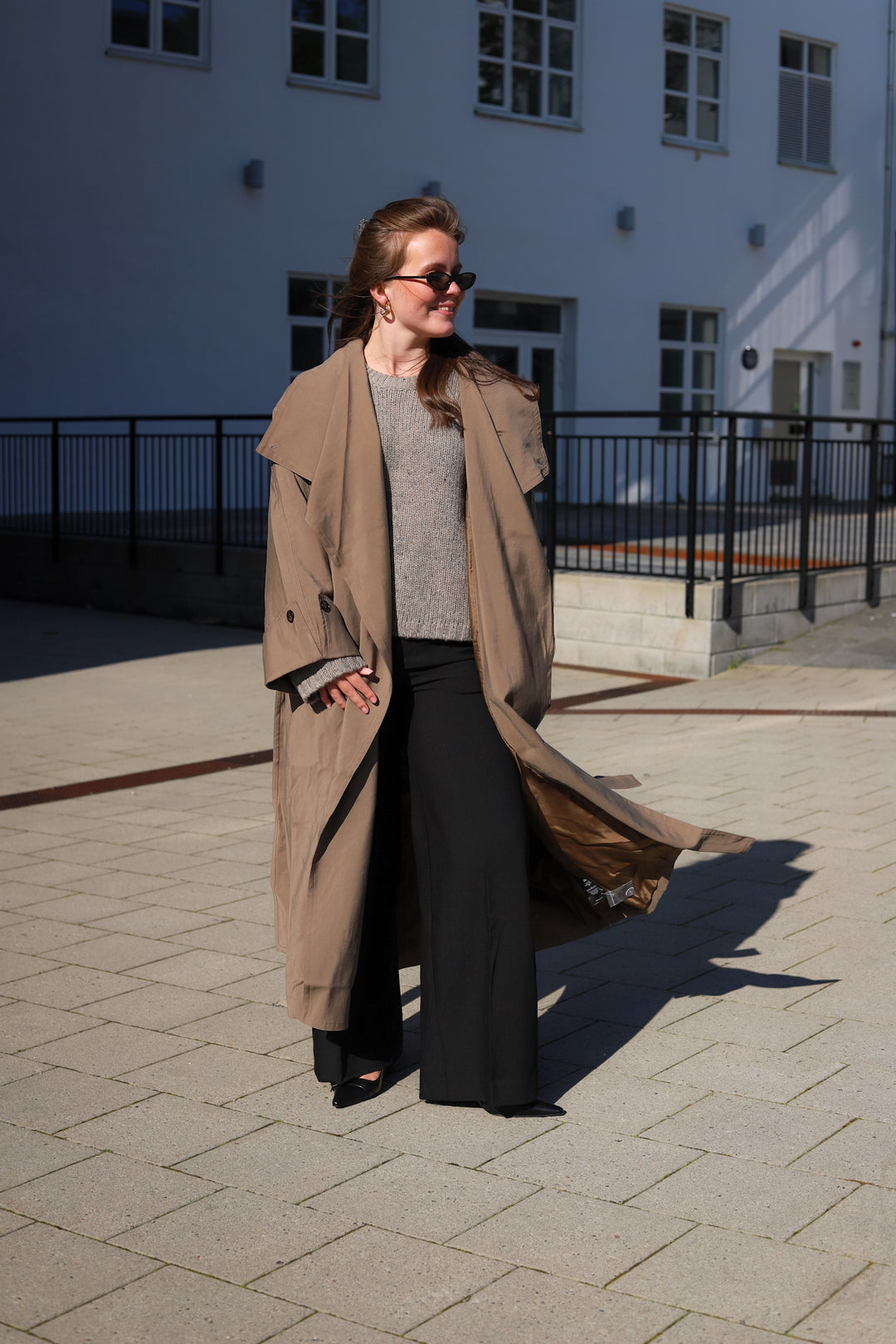 Atari Oversized Trenchcoat Khaki Brown
