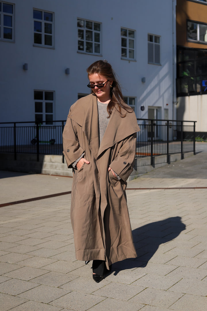 Atari Oversized Trenchcoat Khaki Brown