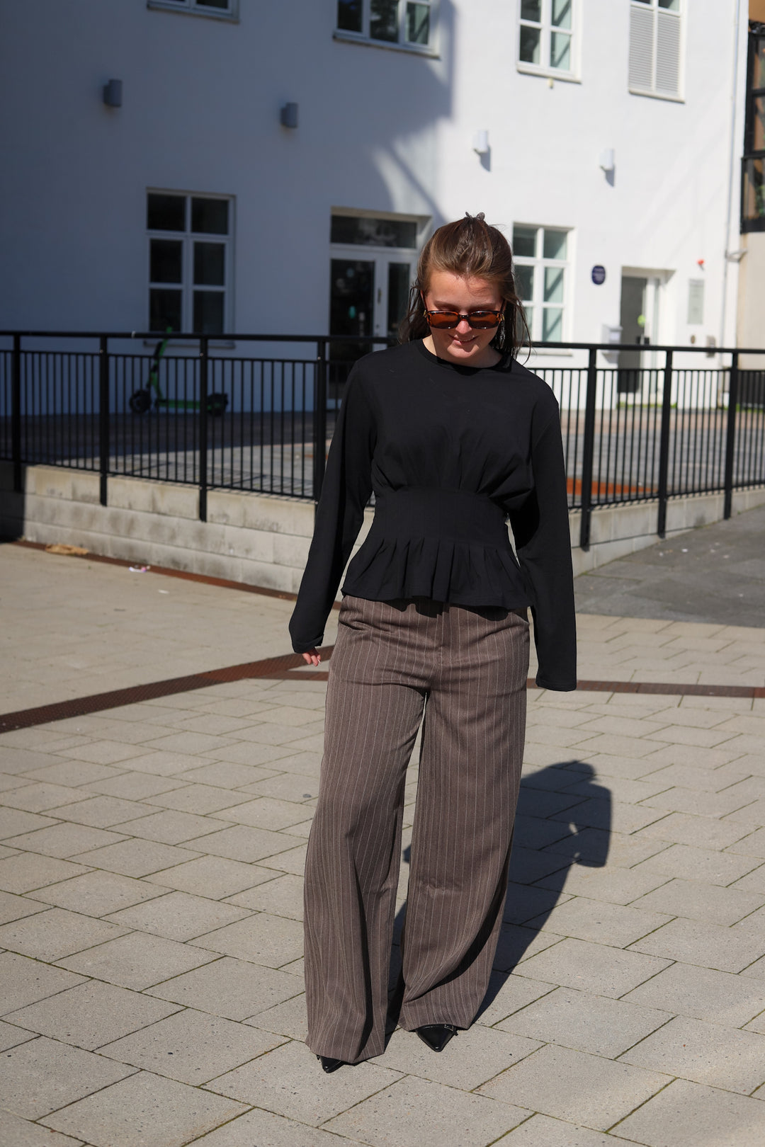 Reign Tailored Structured Pants Mole Stripe