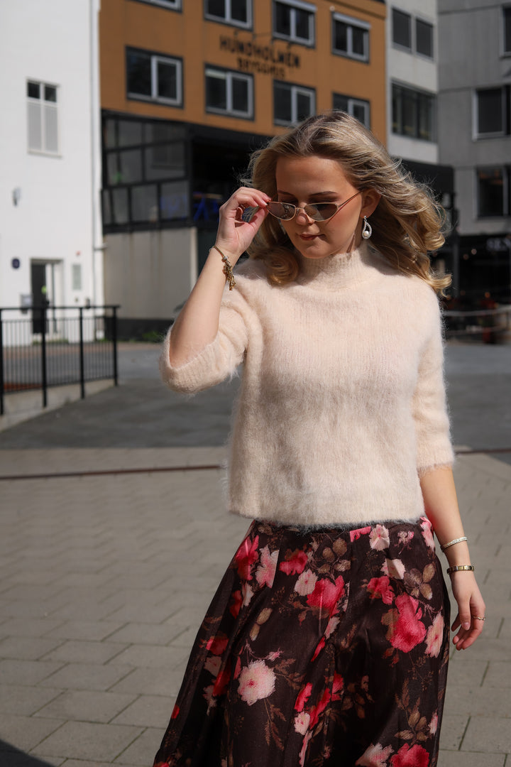 Hairy Knit Turtleneck Soft