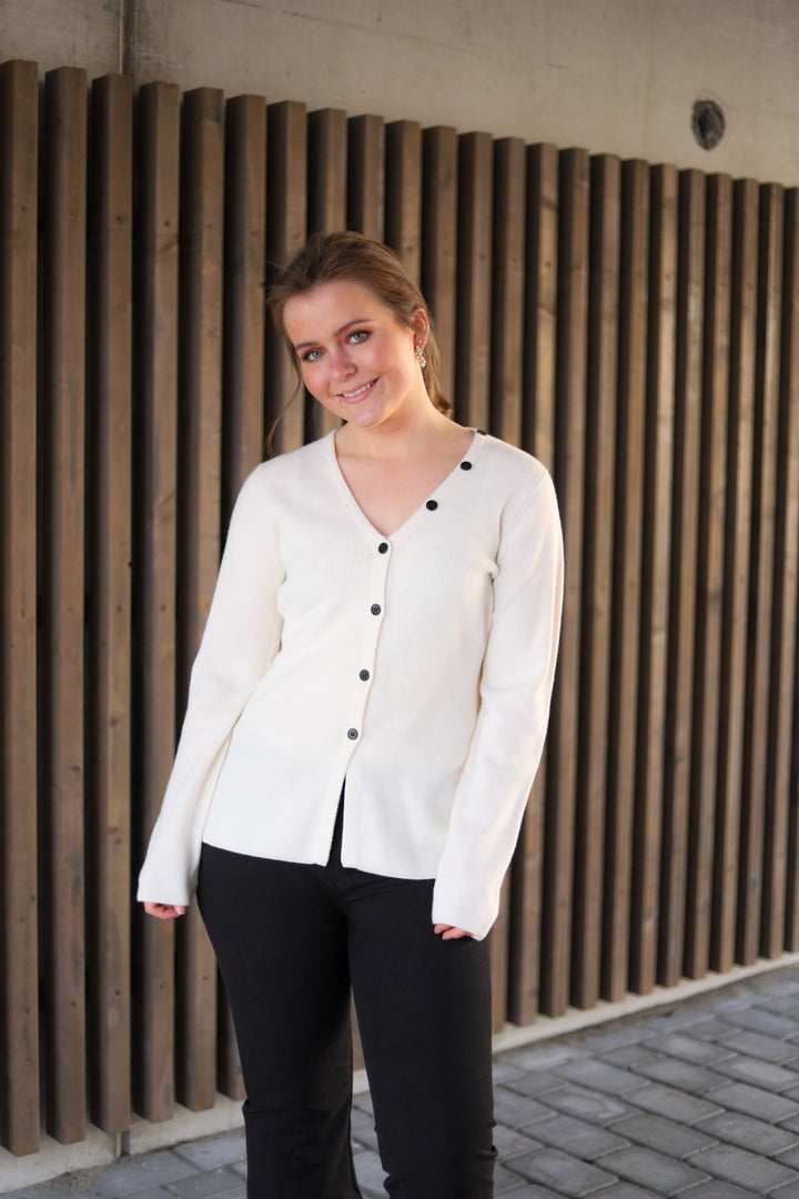 Freja Merino Cardigan Eggshell