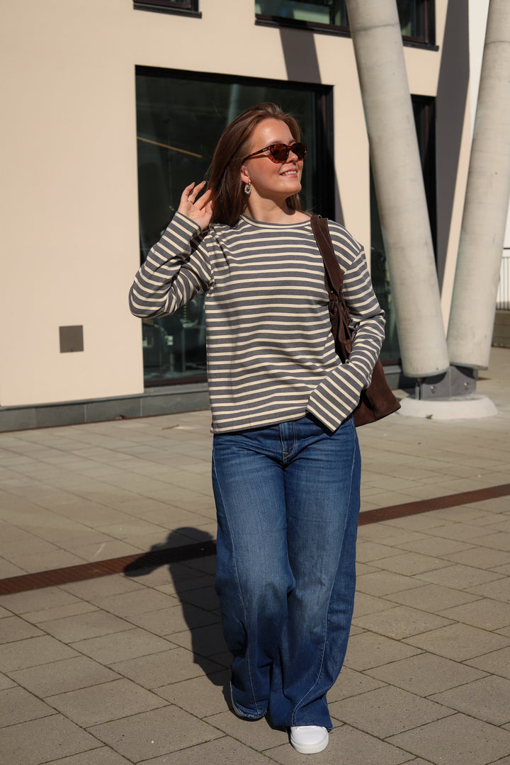 Nete O-Neck Tee Grey Melange