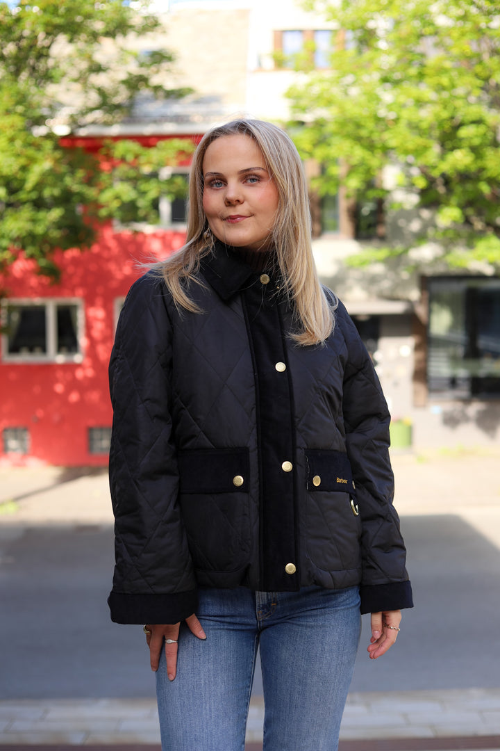 Kilnwick Quilt Black