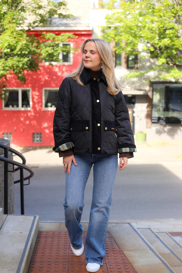 Kilnwick Quilt Black
