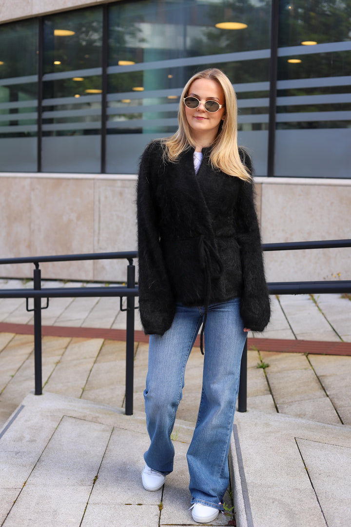 Fredrikke Chunky Cardigan Black