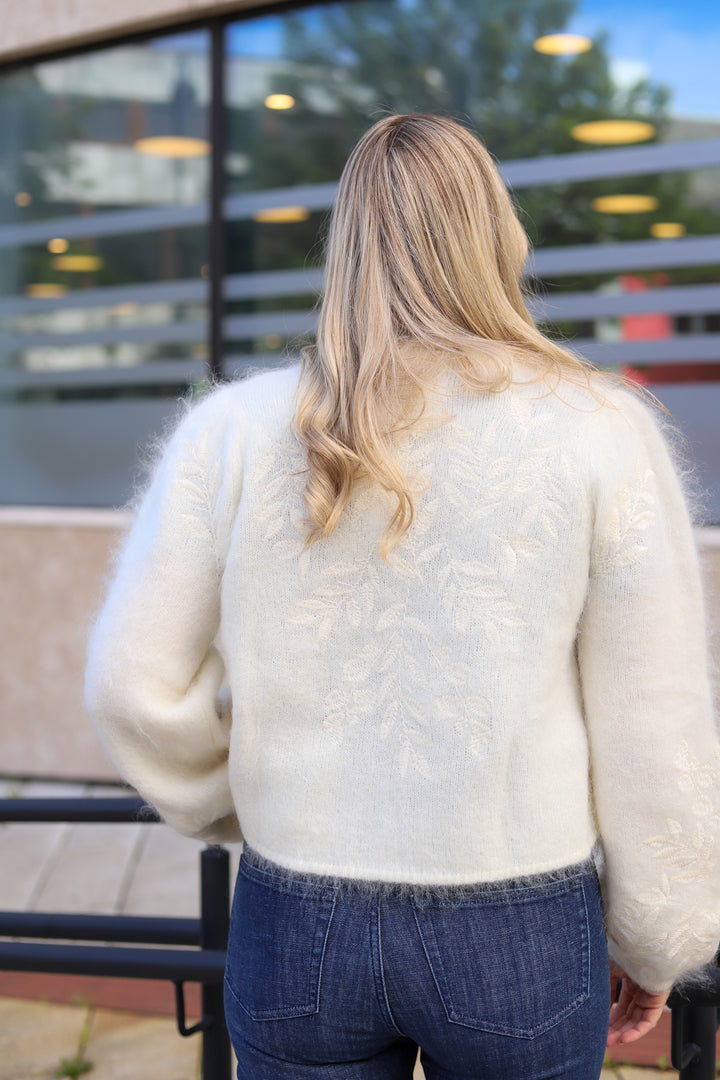 Amie Chunky Cardigan Bright White