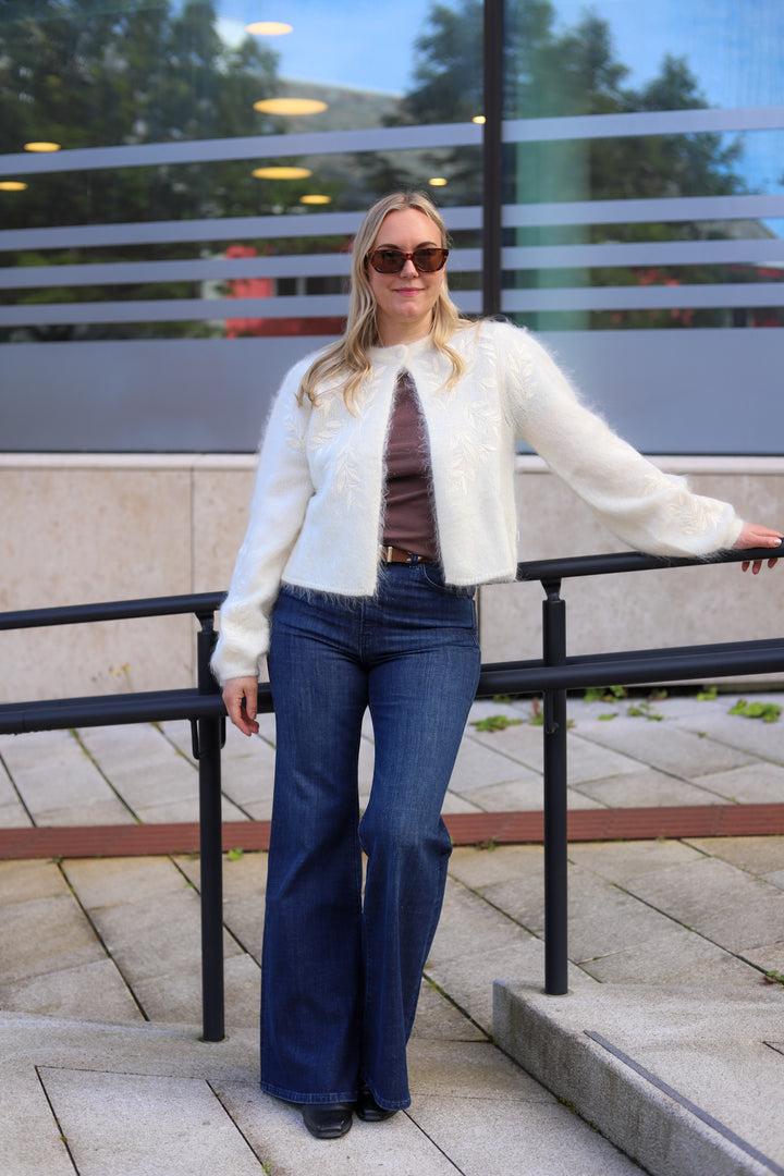 Amie Chunky Cardigan Bright White