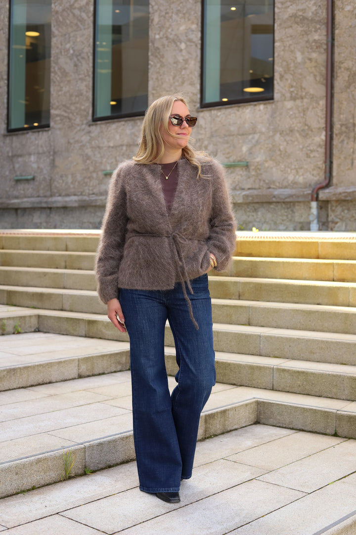 Fredrikke Chunky Cardigan Brown