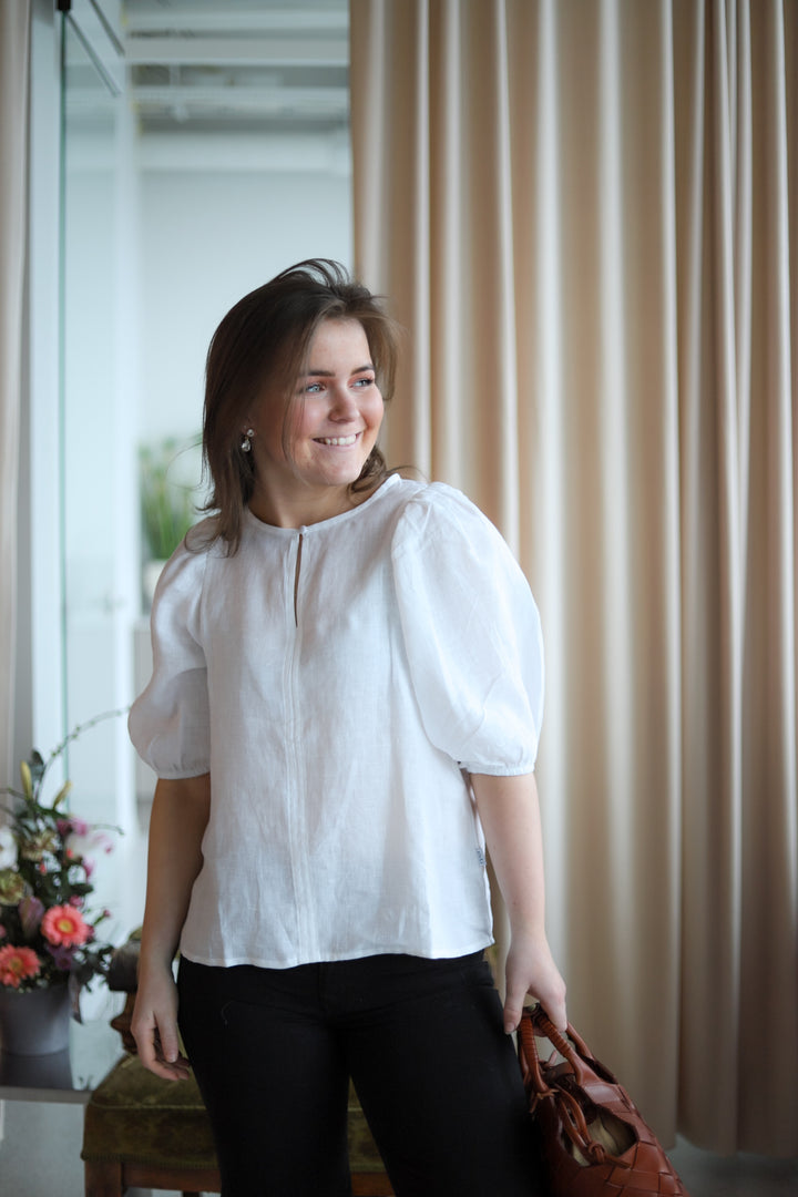Anna Linen Top White