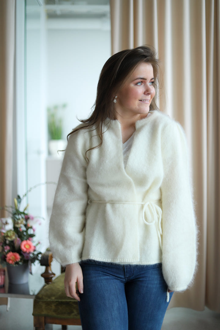 Fredrikke Chunky Cardigan Bright White