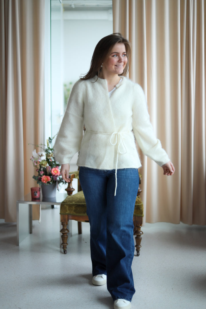 Fredrikke Chunky Cardigan Bright White