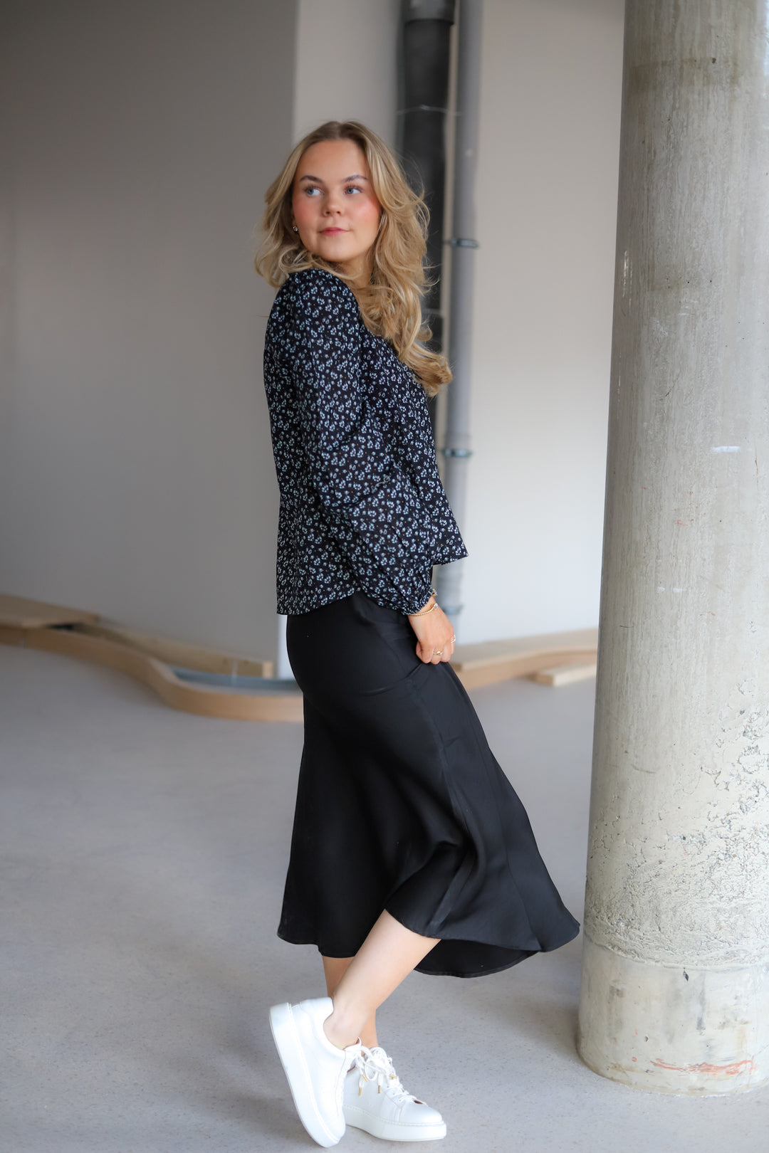 Bovary Skirt Black
