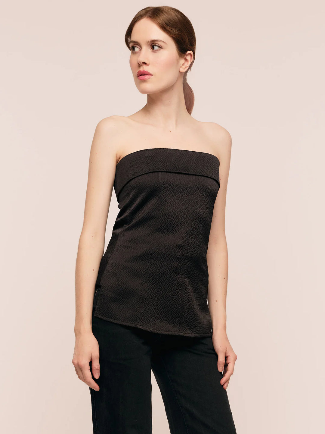 Vesta Top Black