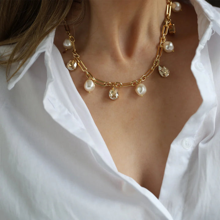 AYRA NECKLACE GOLD PEARL / GOLDEN SHADOW
