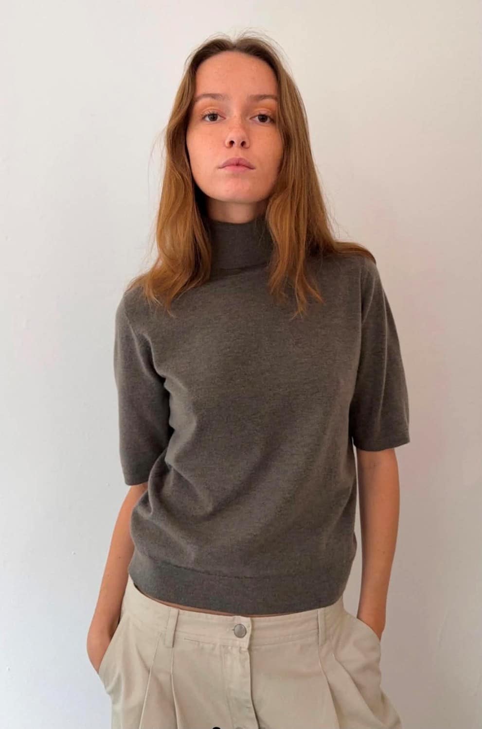 Aksa T-Neck Knit Mole
