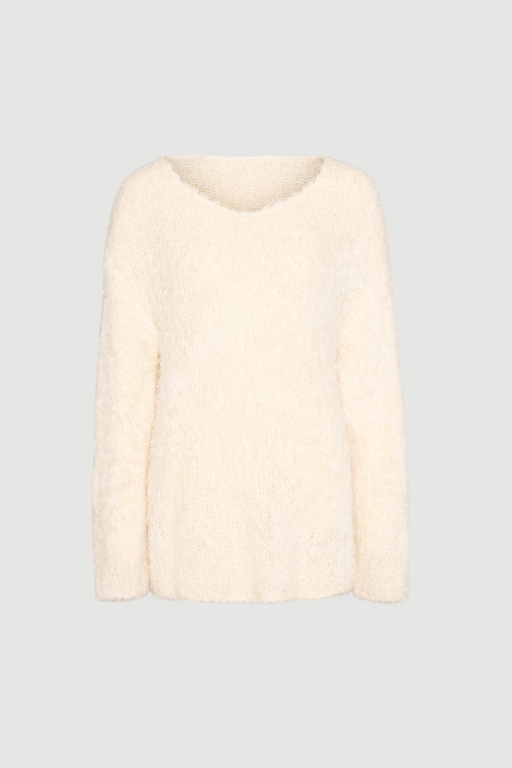 Indulge Knit Cream