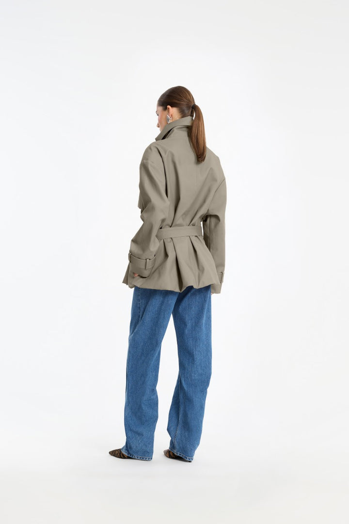 Short Trench Coat Aluminum