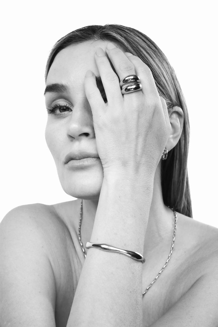 The Sleek Bracelet Gold