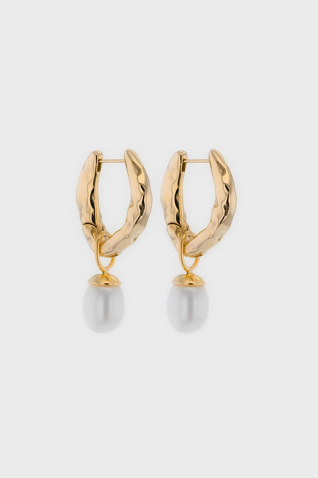 The Small Triangle Earrings Gold