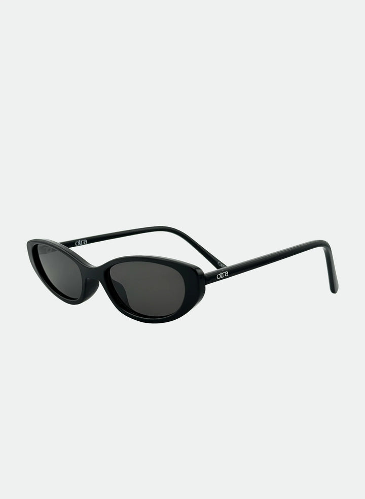 Lulu Black/Smoke