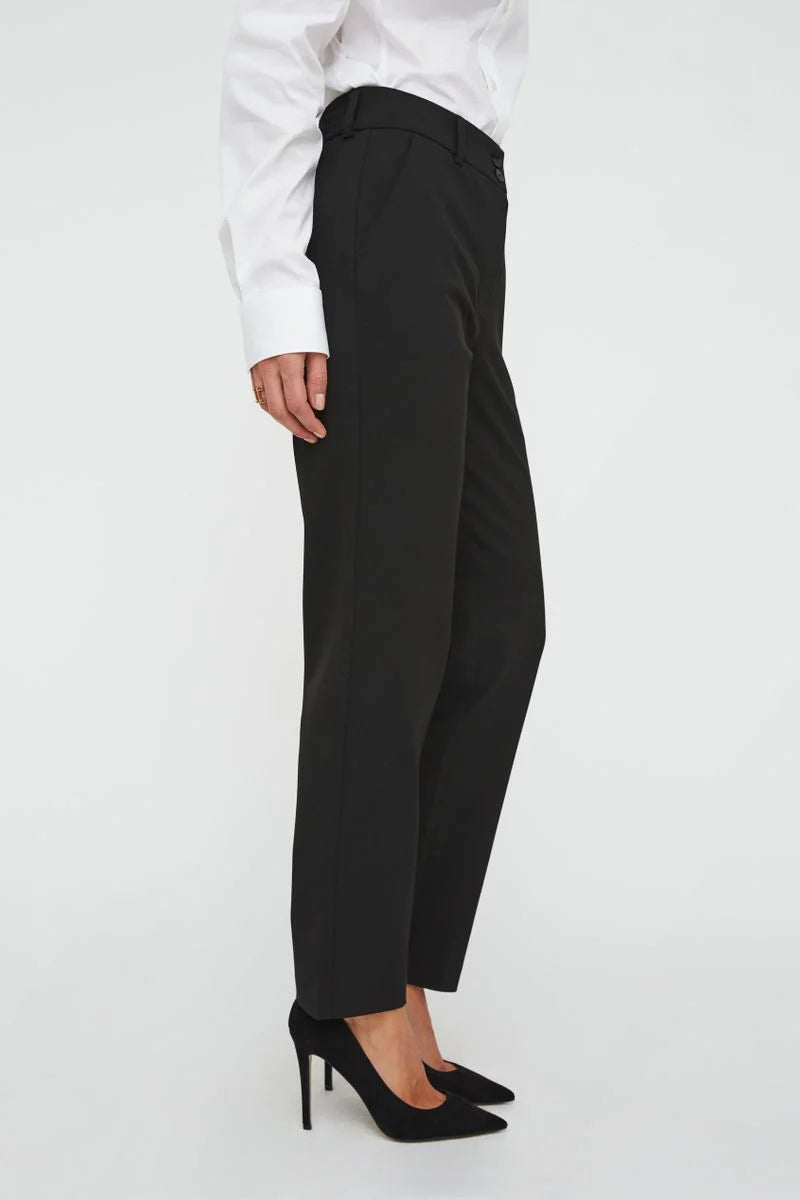 Daphne FV 285 Black