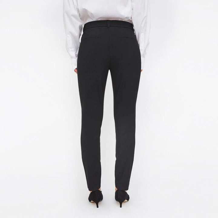 Kylie FV Crop 396 Black