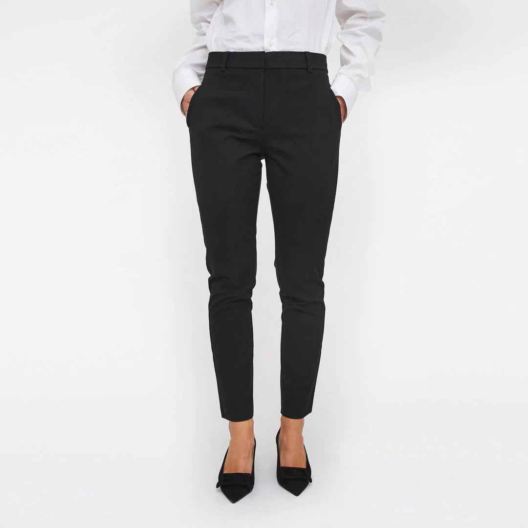 Kylie FV Crop 396 Black